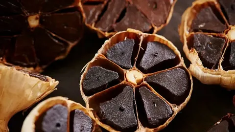 تصویر 1 از سیر سیاه هندی ستاره دخت + کیفیت مرغوب و اقتصادی